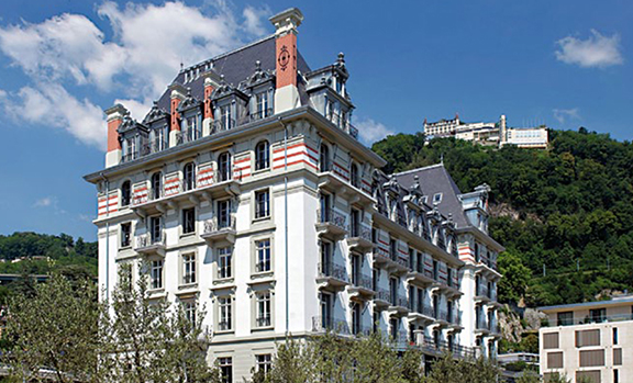 rehabilitation-hotel-national-montreux-ingphi-realisation-vue-batiment