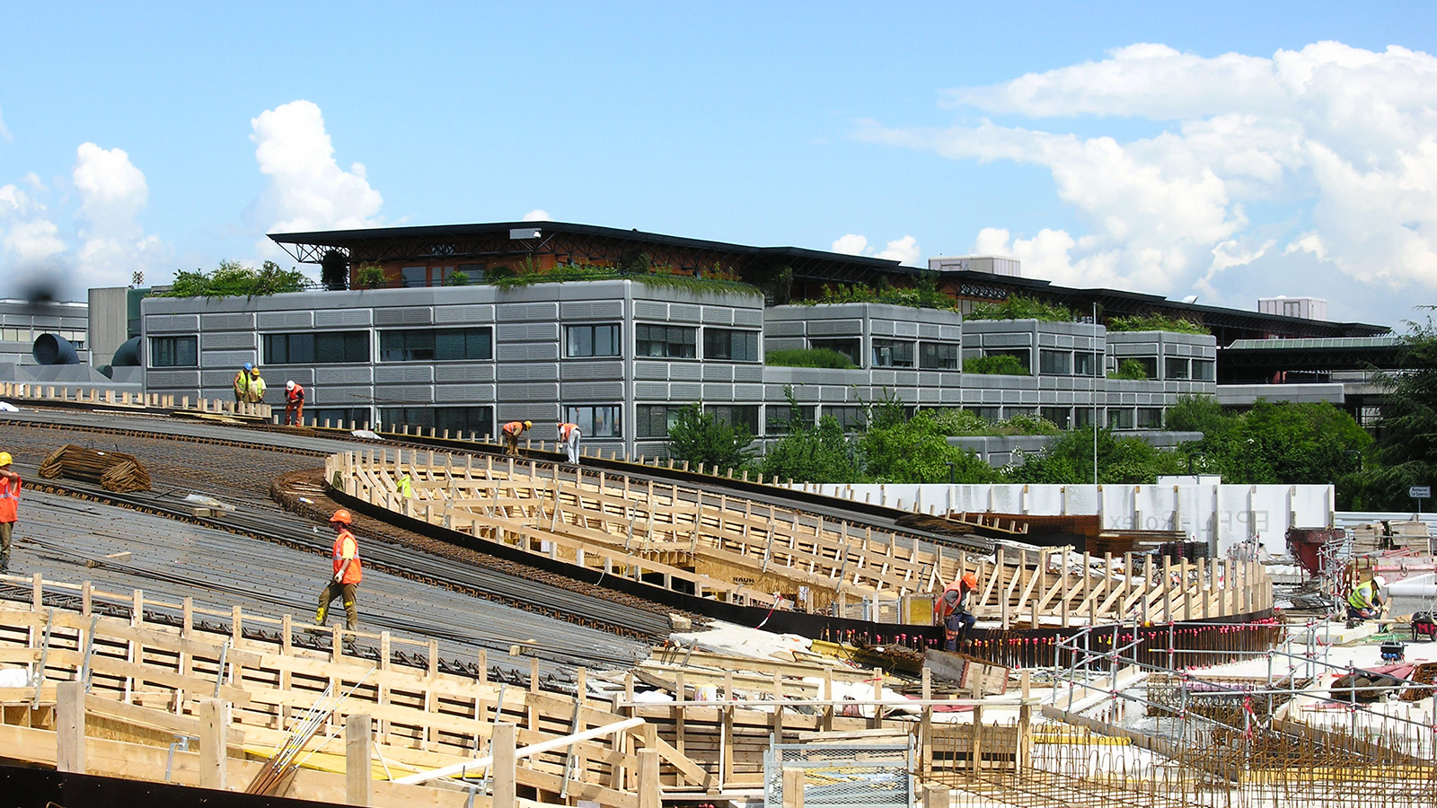 rolex-learning-center-epfl-ingphi-construction