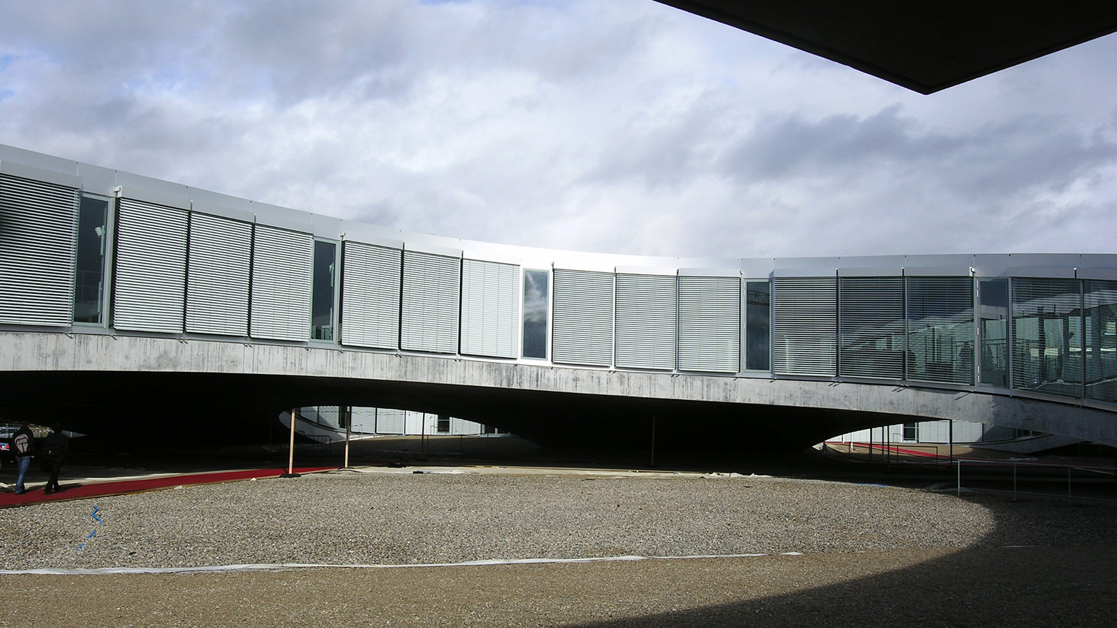 rolex-learning-center-epfl-ingphi-construction