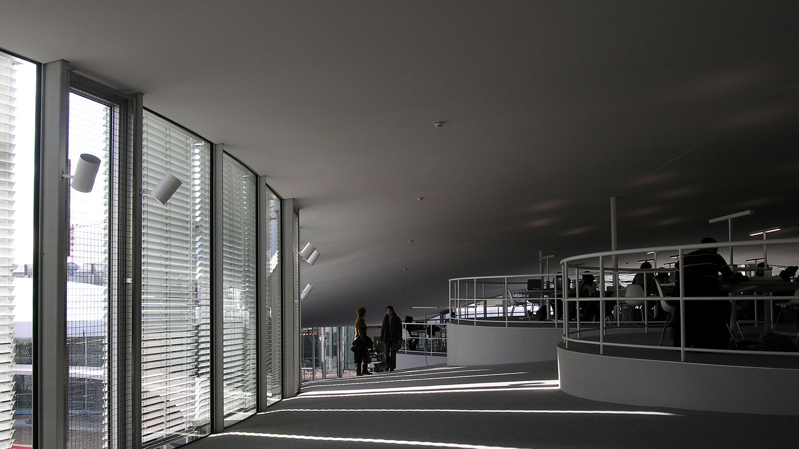 rolex-learning-center-epfl-ingphi-construction